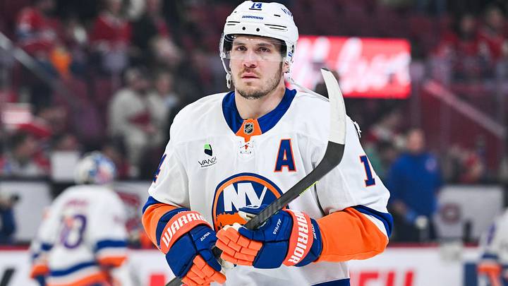 Mar 21, 2026; Montreal, Quebec, CAN; New York Islanders center Bo Horvat (14) looks on during warm-up before the game against the Montreal Canadiens at Bell Centre. Mandatory Credit: David Kirouac-Imagn Images Mar 21, 2026; Montreal, Quebec, CAN; New York Islanders center Bo Horvat (14) looks on during warm-up before the game against the Montreal Canadiens at Bell Centre. Mandatory Credit: David Kirouac-Imagn Images