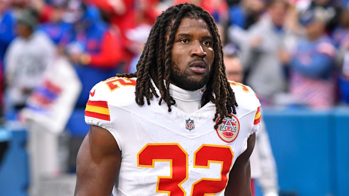 Nov 17, 2024; Orchard Park, New York, USA; Kansas City Chiefs linebacker Nick Bolton (32) enters the field before a game against the Buffalo Bills at Highmark Stadium. Mandatory Credit: Mark Konezny-Imagn Images Nov 17, 2024; Orchard Park, New York, USA; Kansas City Chiefs linebacker Nick Bolton (32) enters the field before a game against the Buffalo Bills at Highmark Stadium. Mandatory Credit: Mark Konezny-Imagn Images