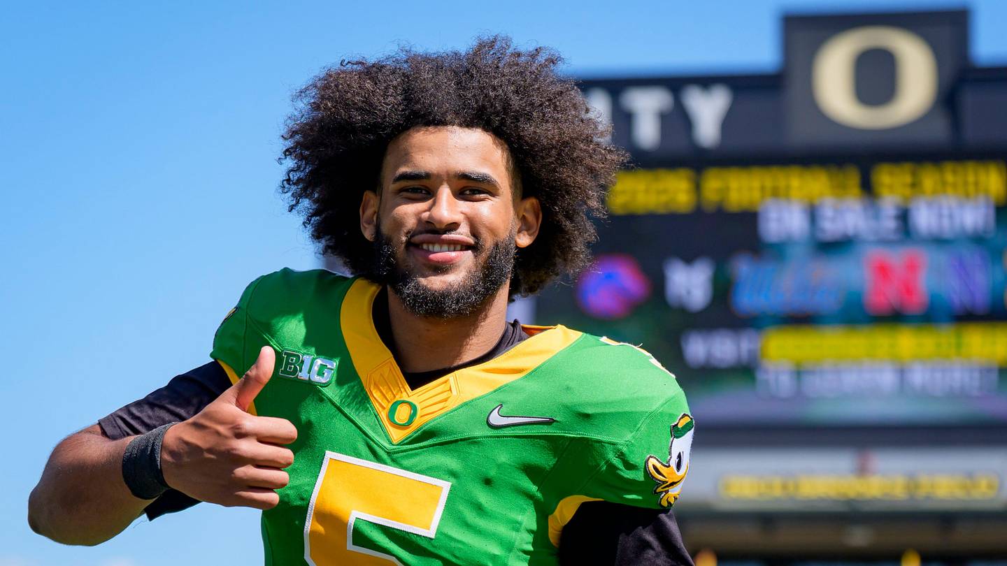 Dante Moore picks up major accolade with EA College Football cover release