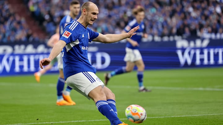 Henning Matriciani Henning Matriciani