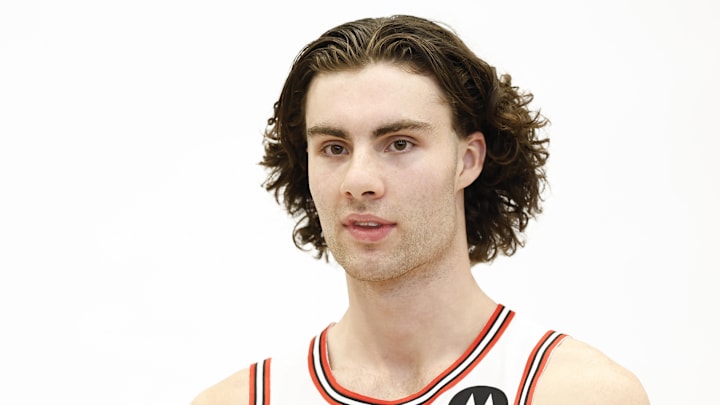 Chicago Bulls guard Josh Giddey (3) poses during Chicago Bulls Media Day. Mandatory Credit: Kamil Krzaczynski-Imagn Images