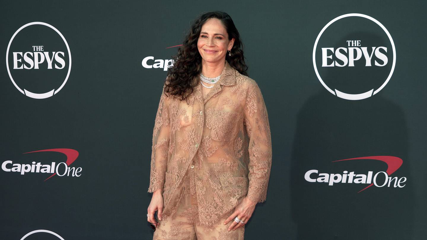 Sue Bird Alludes to Old Bill Simmons 'Cocktail Dress' Comment to Note WNBA's Growth Sue Bird Alludes to Old Bill Simmons 'Cocktail Dress' Comment to Note WNBA's Growth