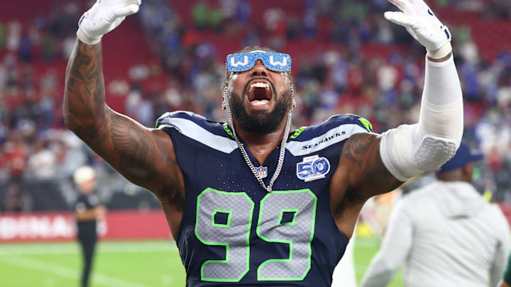 Sep 25, 2025; Glendale, Arizona, USA; Seattle Seahawks defensive end Leonard Williams (99) celebrates after the game against the Arizona Cardinals at State Farm Stadium. Sep 25, 2025; Glendale, Arizona, USA; Seattle Seahawks defensive end Leonard Williams (99) celebrates after the game against the Arizona Cardinals at State Farm Stadium.