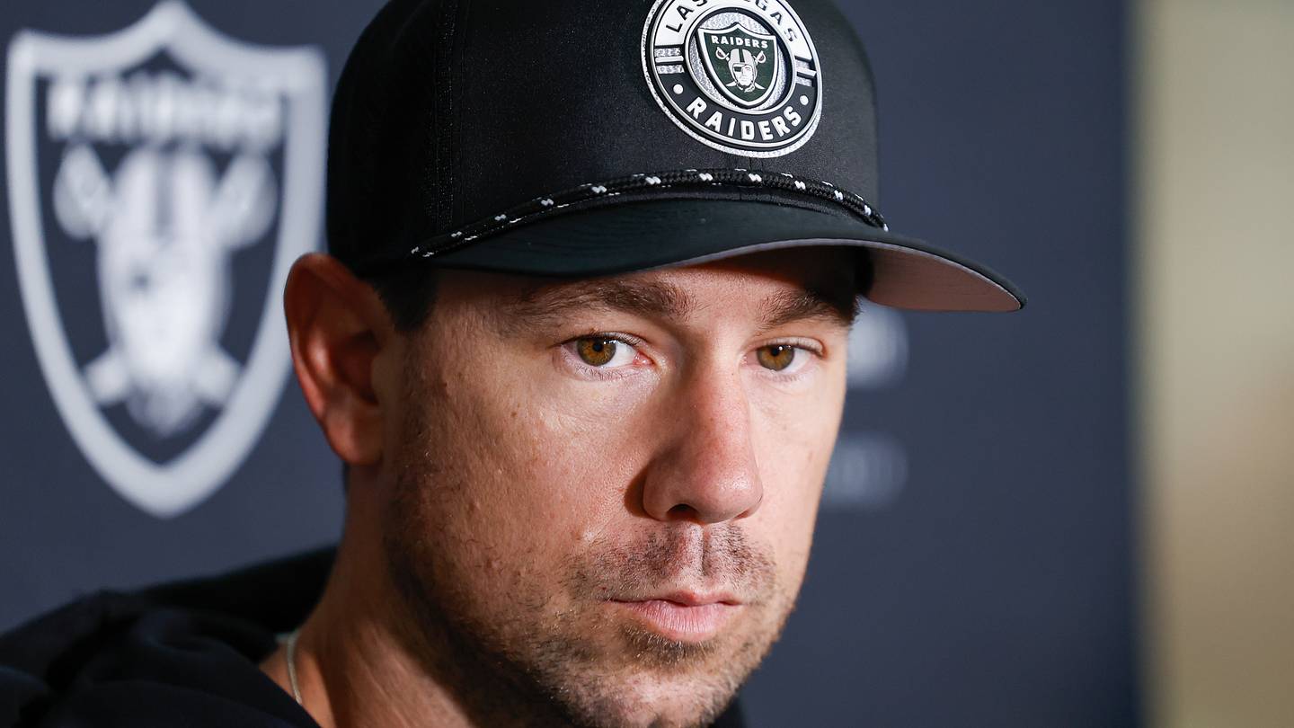 Raiders Hit With Concerning Injury News Ahead of Rams Game