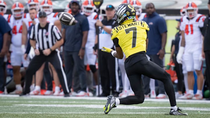 Oregon wide receiver Evan Stewart hauls in a pass as the No. 1 Oregon Ducks host the No. 21 Illinois Fighting Illini on Saturday, Oct. 26, 2024, at Autzen Stadium in Eugene, Ore.