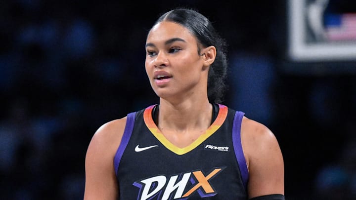 Mercury Star Satou Sabally Sends Clear Message About Boos Amid Facing  Ex-Wings Team