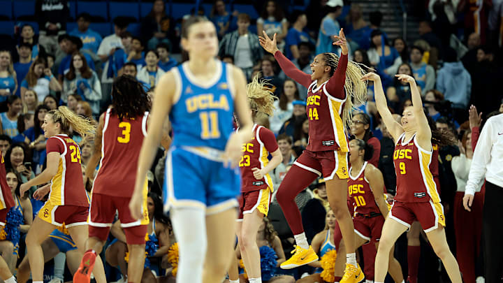 USC v UCLA