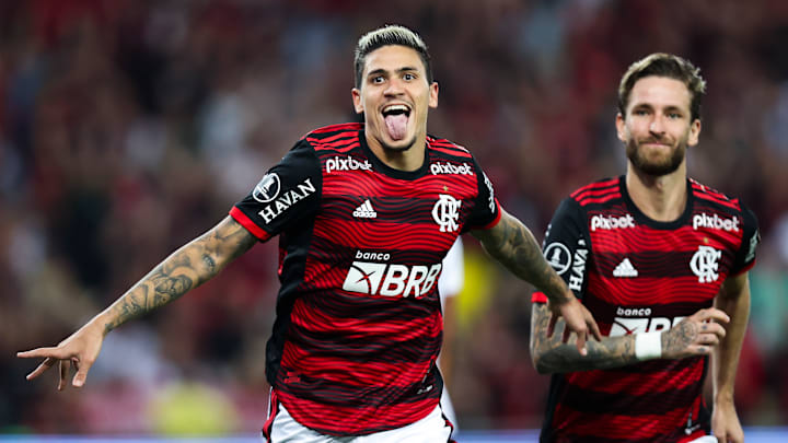 Pedro teve noite mágica no Maracanã e anotou dois gols sobre o Tolima