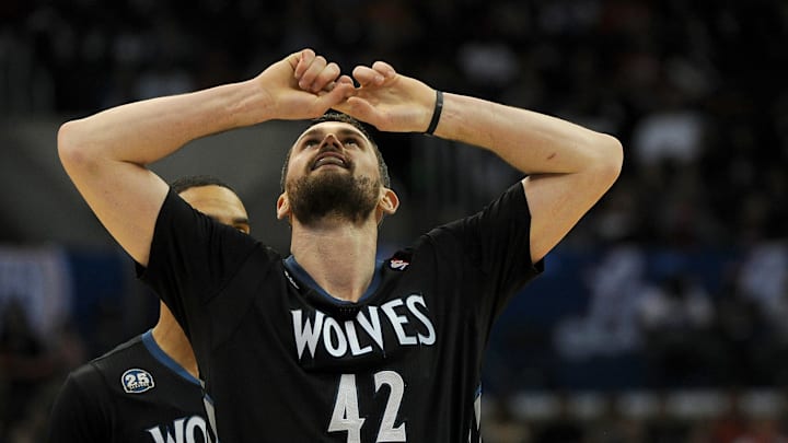 Minnesota Timberwolves v Los Angeles Clippers