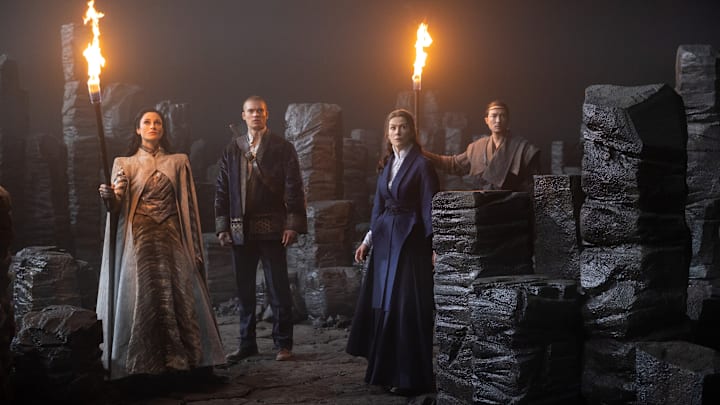 Natasha O'Keeffe (Lanfear), Josha Stradowski (Rand al'Thor), Rosamund Pike (Moiraine Damodred), Daniel Henney (Lan Mandragoran)