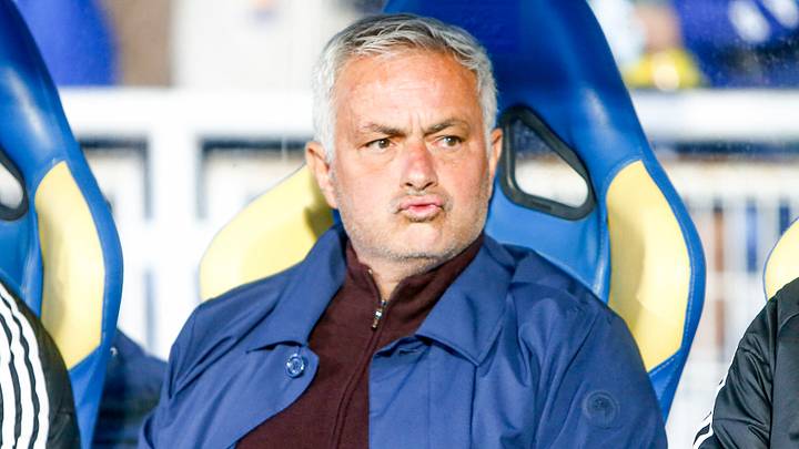 GD Estoril Praia v SL Benfica - Primeira Liga