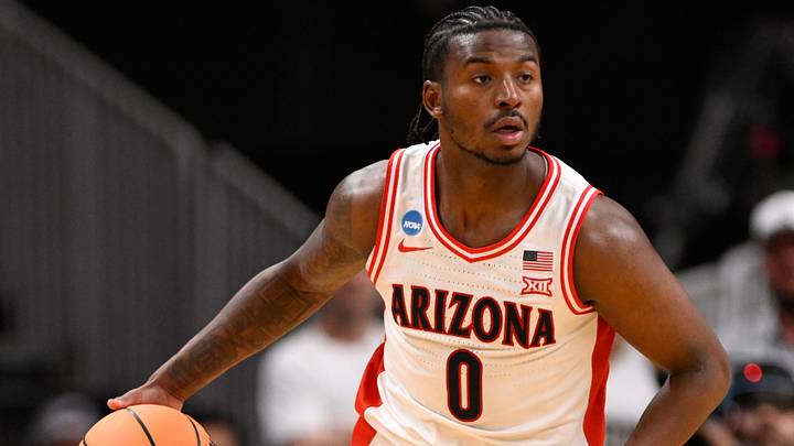 Mar 28, 2026; San Jose, CA, USA; Arizona Wildcats guard Jaden Bradley (0) dribbles the ball against the Purdue Boilermakers in the first half during an Elite Eight game of the West Regional of the men's 2026 NCAA Tournament at SAP Center. Mar 28, 2026; San Jose, CA, USA; Arizona Wildcats guard Jaden Bradley (0) dribbles the ball against the Purdue Boilermakers in the first half during an Elite Eight game of the West Regional of the men's 2026 NCAA Tournament at SAP Center.