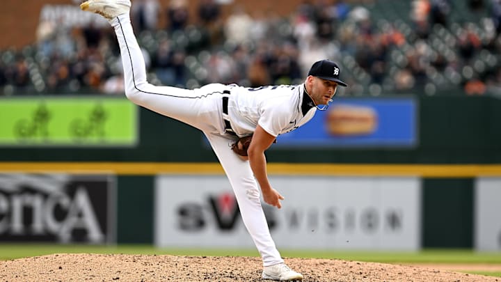 Detroit Tigers relief pitcher Alex Lange (55) throws a pitch during a regular season game.