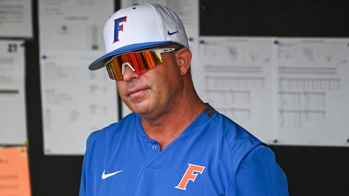 Jun 25, 2023; Omaha, NE, USA; Florida Gators head coach Kevin O'Sullivan looks over the field before the game against the LSU Tigers at Charles Schwab Field Omaha. Mandatory Credit: Steven Branscombe-Imagn Images