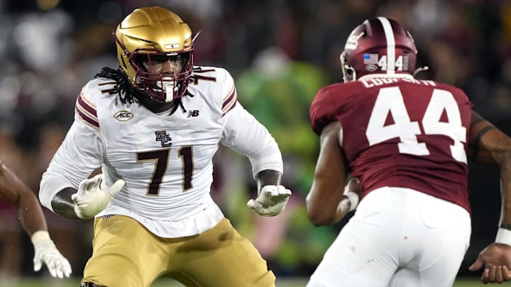 Sep 13, 2025; Stanford, California, USA; Boston College Eagles offensive lineman Jude Bowry (71) blocks against Stanford Cardinal linebacker Ernest Cooper (44) during the second quarter at Stanford Stadium. Mandatory Credit: Darren Yamashita-Imagn Images Sep 13, 2025; Stanford, California, USA; Boston College Eagles offensive lineman Jude Bowry (71) blocks against Stanford Cardinal linebacker Ernest Cooper (44) during the second quarter at Stanford Stadium. Mandatory Credit: Darren Yamashita-Imagn Images