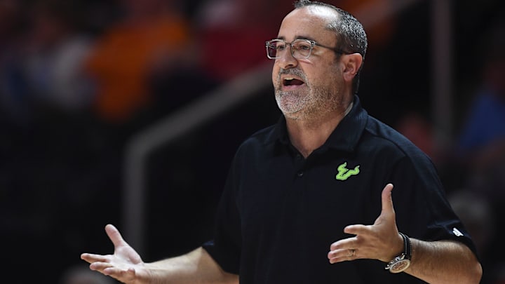 South Florida Women's Basketball Coach Jose Fernandez during the NCAA women's basketball game between the Tennessee Lady Vols and South Florida Bulls in Knoxville, Tenn. Monday, November 15, 2021.

Kns Lady Hoops Usf