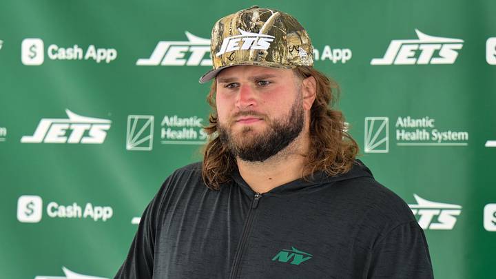 New York Jets offensive guard Joe Tippmann New York Jets offensive guard Joe Tippmann