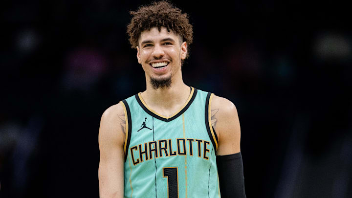 Jan 25, 2025; Charlotte, North Carolina, USA; Charlotte Hornets guard LaMelo Ball (1) reacts during the second quarter against the New Orleans Pelicans at Spectrum Center. Mandatory Credit: Scott Kinser-Imagn Images Jan 25, 2025; Charlotte, North Carolina, USA; Charlotte Hornets guard LaMelo Ball (1) reacts during the second quarter against the New Orleans Pelicans at Spectrum Center. Mandatory Credit: Scott Kinser-Imagn Images