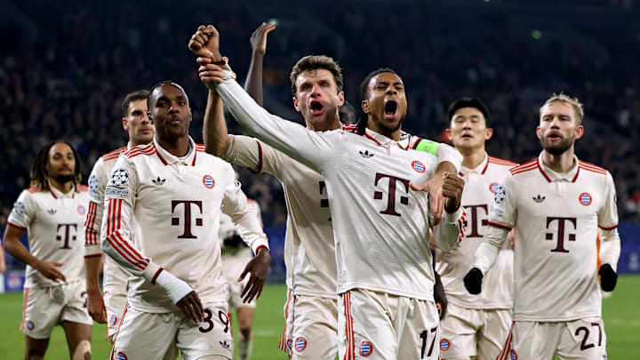 Michael Olise, Thomas Mueller