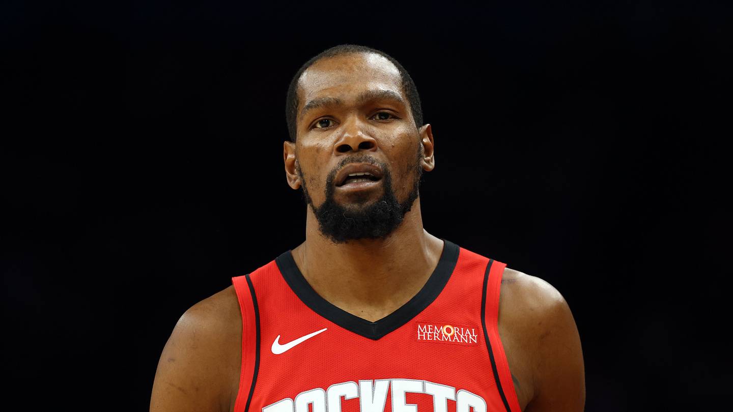Kevin Durant Makes Outrageous Claim Involving 2017 Warriors