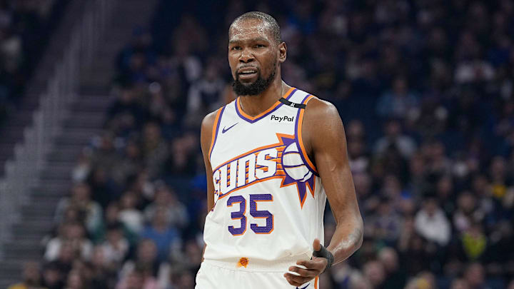 Phoenix Suns v Golden State Warriors