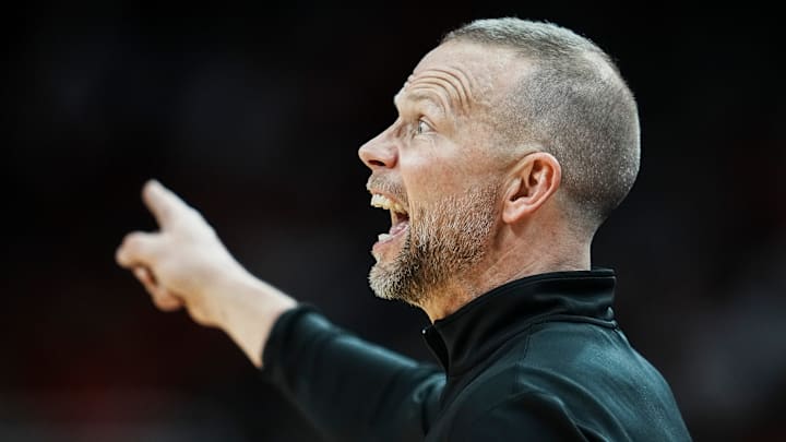 Louisville Cardinals head coach Pat Kelsey coaches from the sideline as the Cards play against visiting Bucknell at the KFC Yum! Center in Louisville, Kentucky Tuesday October 28, 2028. Louisville Cardinals head coach Pat Kelsey coaches from the sideline as the Cards play against visiting Bucknell at the KFC Yum! Center in Louisville, Kentucky Tuesday October 28, 2028.