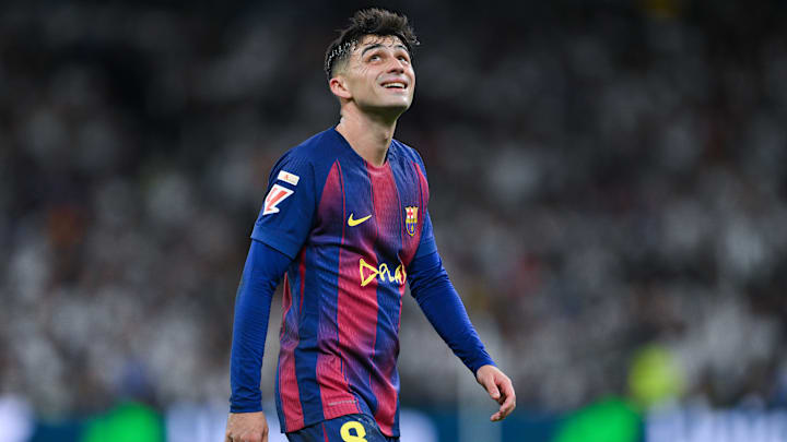 Pedri est blessé et en plus suspendu.