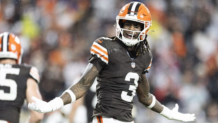 Cleveland Browns wide receiver Jerry Jeudy (3)