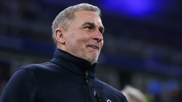 Stefan Kuntz hat zwei neue Abwehrspieler für den HSV an der Angel Stefan Kuntz hat zwei neue Abwehrspieler für den HSV an der Angel