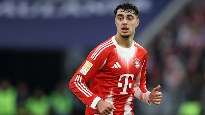 Aleksandar Pavlovic musste gegen Union verletzt runter 