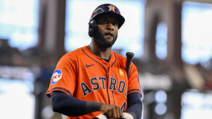 Houston Astros left fielder Yordan Alvarez (44) walks Houston Astros left fielder Yordan Alvarez (44) walks