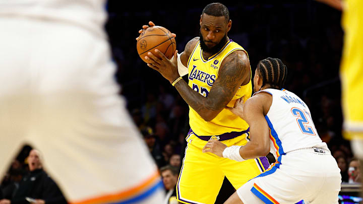 Oklahoma City Thunder v Los Angeles Lakers