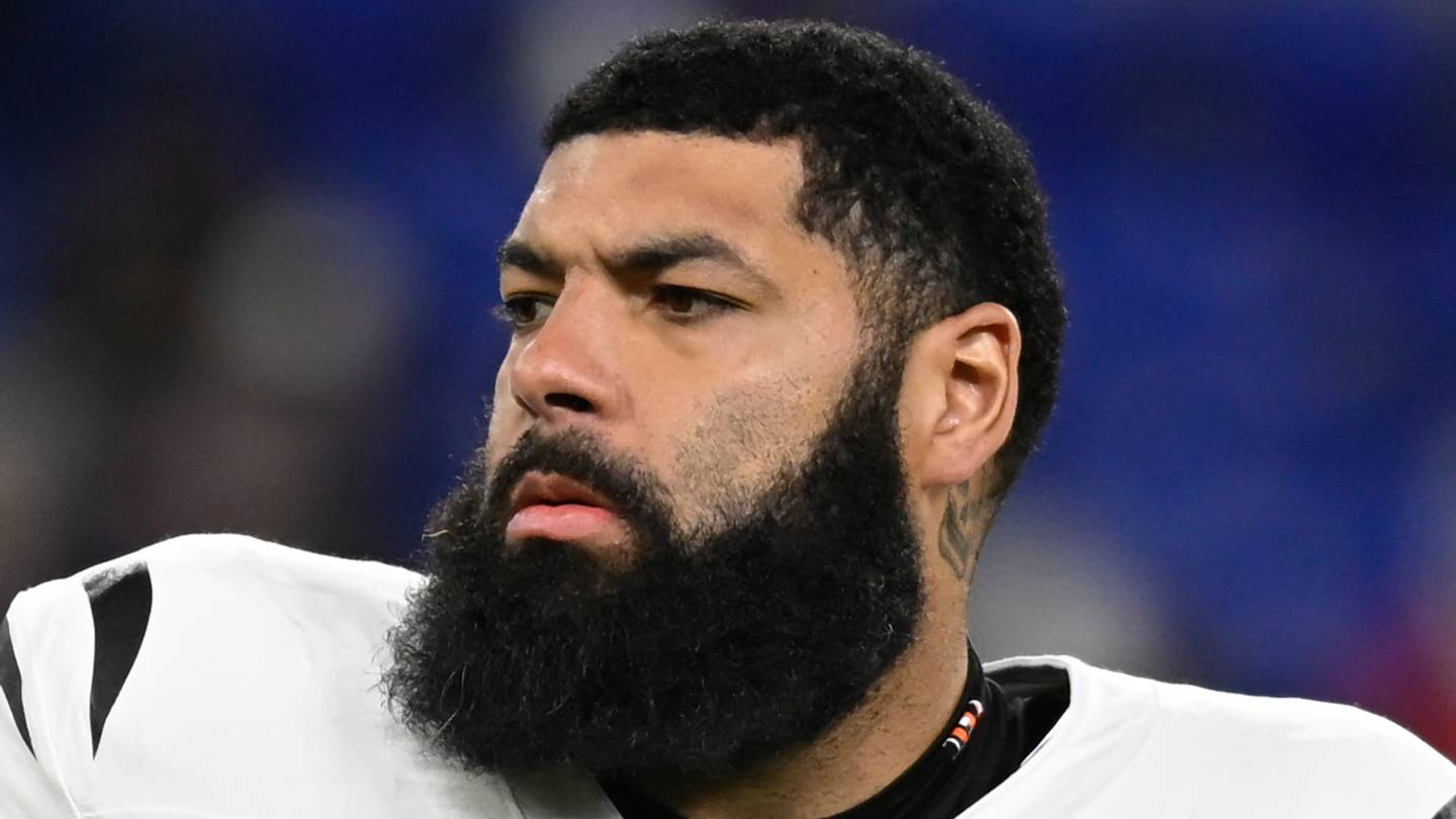 Dolphins can't ignore the latest O-line depth option to hit free agency