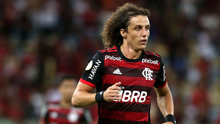 Expulso no jogo de ida, David Luiz está fora da decisão em Curitiba Expulso no jogo de ida, David Luiz está fora da decisão em Curitiba