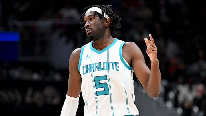 Mark Williams no pasó el examen físico de los Lakers 