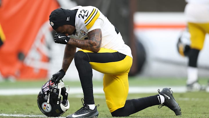 Dec 28, 2025; Cleveland, Ohio, USA; Pittsburgh Steelers cornerback Asante Samuel Jr. (22) kneels before the game against the Cleveland Browns at Huntington Bank Field. Mandatory Credit: Scott Galvin-Imagn Images