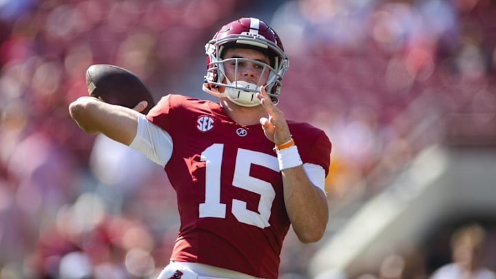 Ty Simpson makes his first start as Alabama’s QB1, stepping into DeBoer’s system with a talented receiver group but plenty to prove under real pressure.