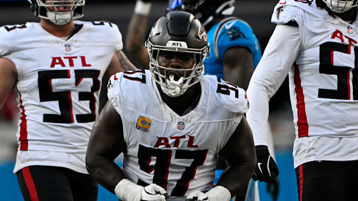 Atlanta Falcons defensive end Grady Jarrett Atlanta Falcons defensive end Grady Jarrett