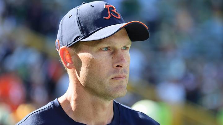 Chicago Bears head coach Ben Johnson looks on during warmups before the game against the Green Bay Packers at Lambeau Field.  Mandatory Credit: Mike Dinovo-Imagn Images