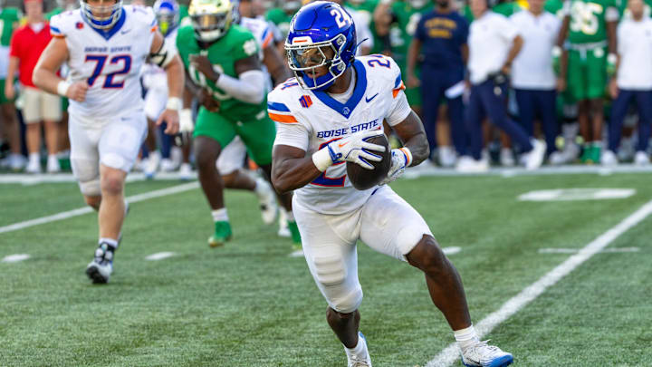 Boise State Broncos running back Dylan Riley.