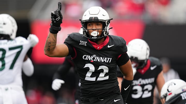 Cincinnati Bearcats face Baylor Bears at Nippert Stadium in 2023