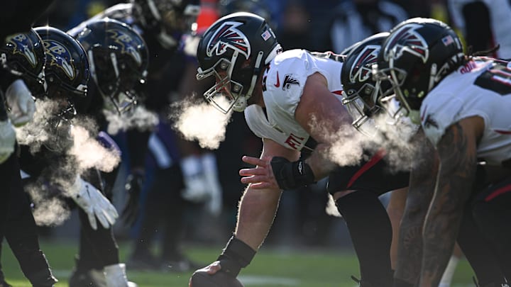 Dec 24, 2022; Baltimore, Maryland, USA;  Atlanta Falcons center Drew Dalman (67) prepares to snap the ball during the first half \G\ at M&T Bank Stadium.