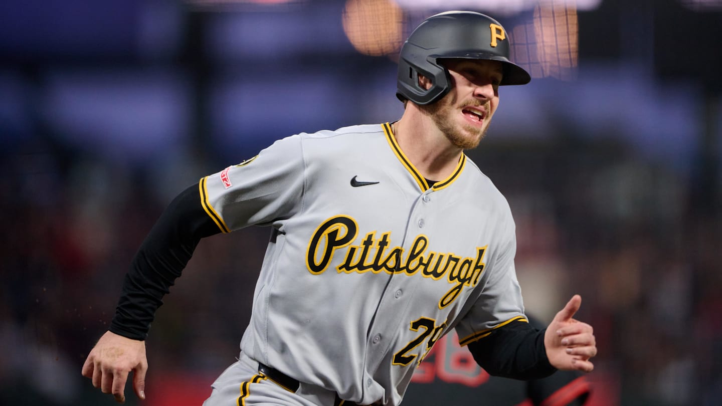 Pirates Get Into Wacky Play Against Rockies