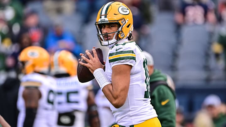 Green Bay Packers quarterback Jordan Love (10) warms up before the game against the Chicago Bears at Soldier Field.