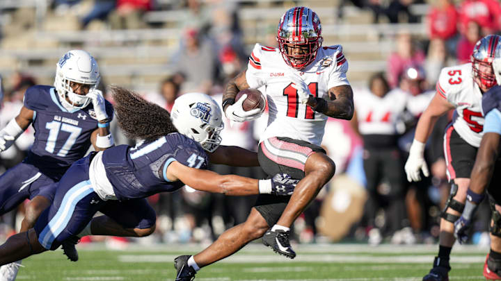 Dec 18, 2023; Charlotte, NC, USA; Western Kentucky Hilltoppers wide receiver Malachi Corley (11)