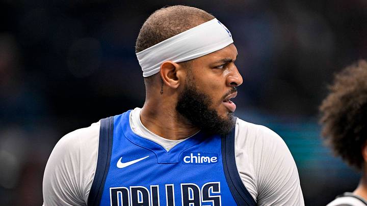 Mar 31, 2025; Dallas, Texas, USA; Dallas Mavericks center Daniel Gafford (21) reacts to a foul call against the Brooklyn Nets during the first quarter at the American Airlines Center. Mandatory Credit: Jerome Miron-Imagn Images Mar 31, 2025; Dallas, Texas, USA; Dallas Mavericks center Daniel Gafford (21) reacts to a foul call against the Brooklyn Nets during the first quarter at the American Airlines Center. Mandatory Credit: Jerome Miron-Imagn Images