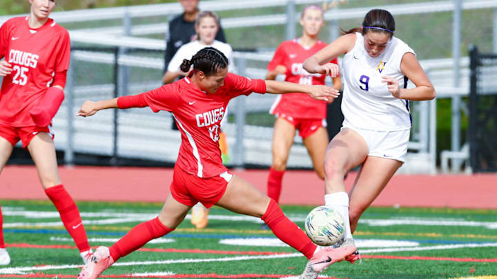 Carondelet and Amador Valley battle on the pitch in North Coast Section girls soccer action