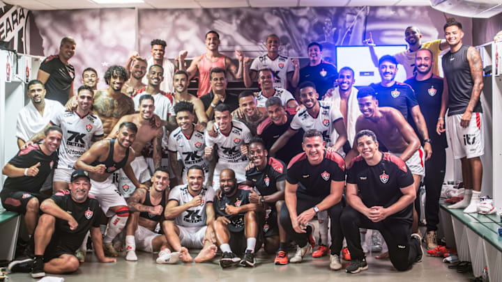 Vitória lidera o grupo A da Copa do Nordeste Vitória lidera o grupo A da Copa do Nordeste