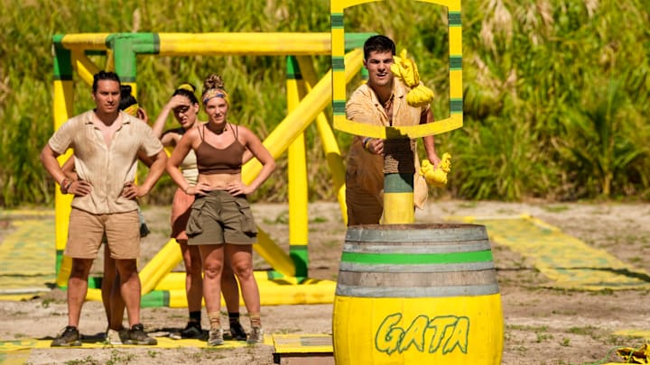 “Is That Blood in Your Hair” – A castaway risks getting caught red-handed while on the hunt for an advantage in the game. During the immunity challenge, tribes must dig deep to piece together a win to earn a reward and safety at the next tribal council. Then, one castaway from each tribe will take a journey where they must make a big decision that could impact the game, on SURVIVOR, Wednesday, Oct. 9 (8:00-9:30 PM, ET/PT) on the CBS Television Network, and streaming on Paramount+ (live and