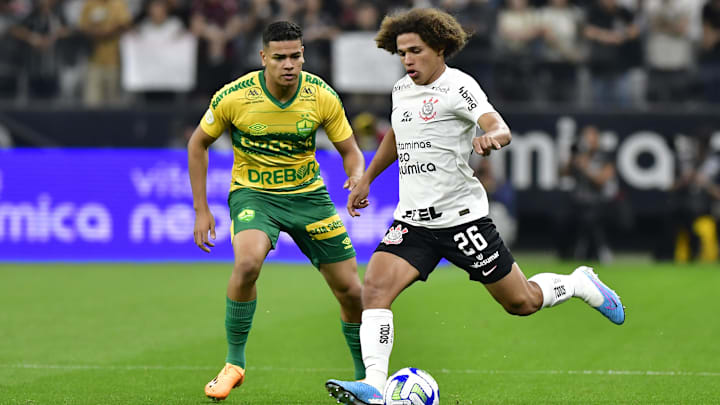 Guilherme Biro voltou da seleção sub-20 e foi titular